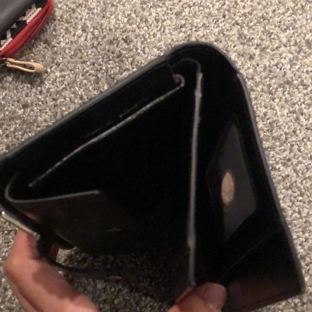 Bostanten Black Leather Wallet - Picture 7 of 10